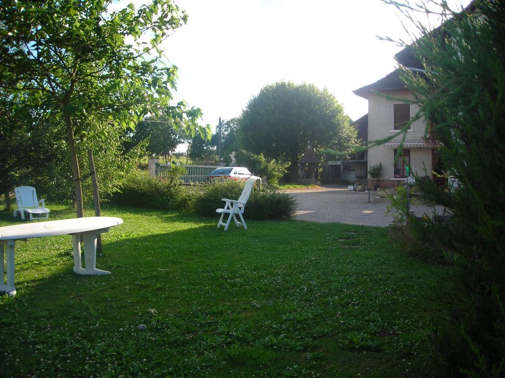 Vila La Bardeliere Corbelin Exteriér fotografie