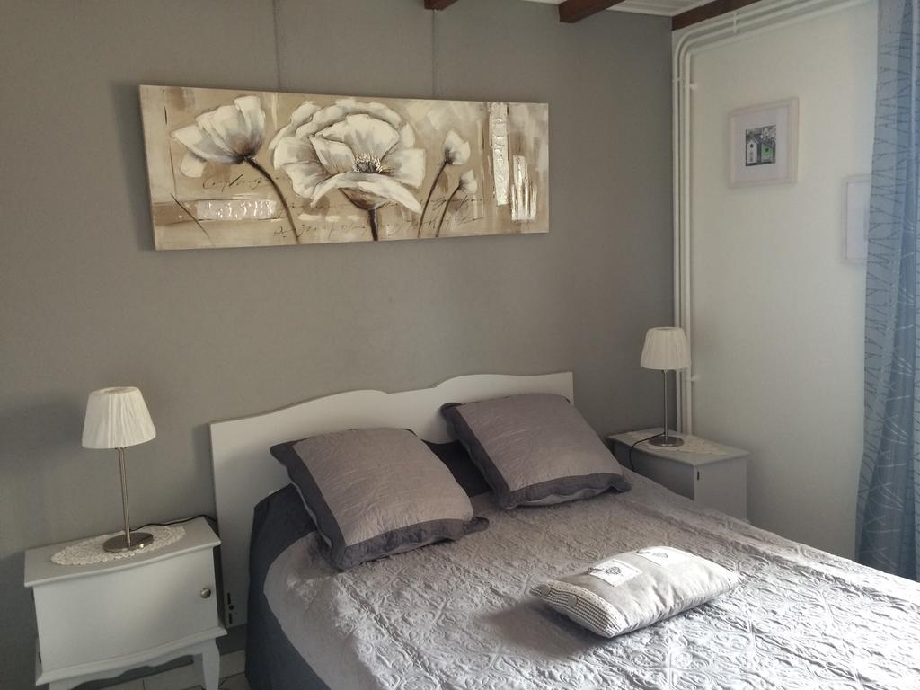 Vila La Bardeliere Corbelin Exteriér fotografie