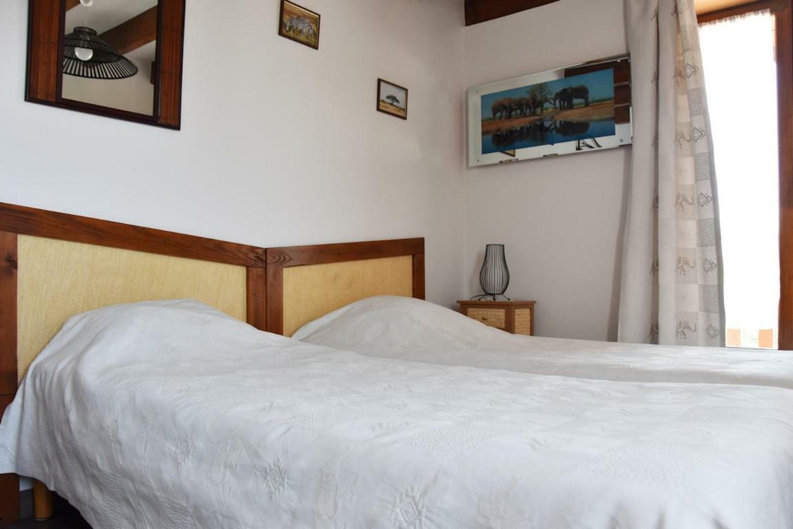 Vila La Bardeliere Corbelin Exteriér fotografie